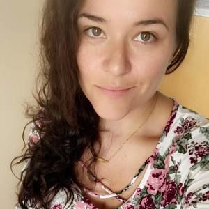 Meet your Posher, Holly